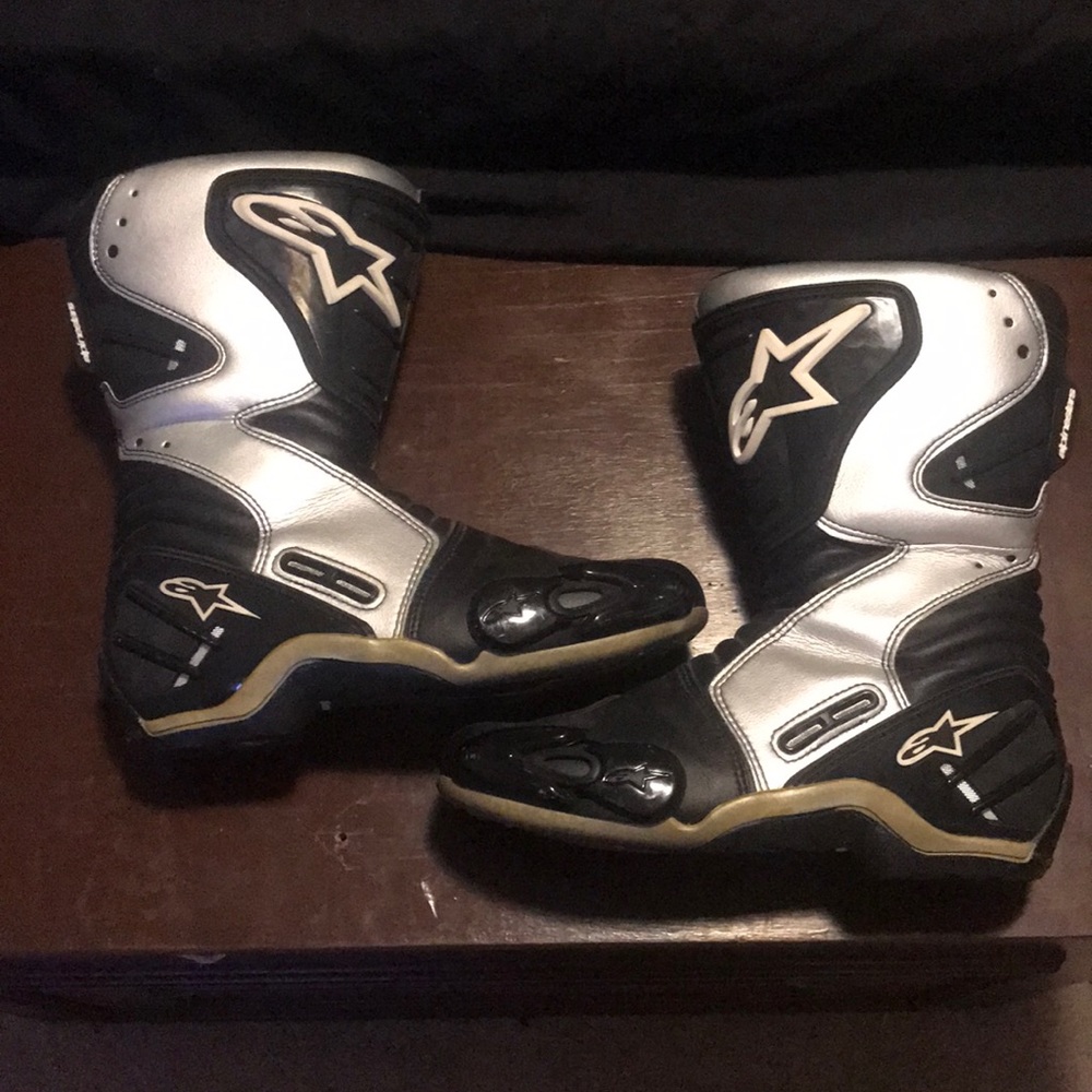 Alpine star motorcycle boots
